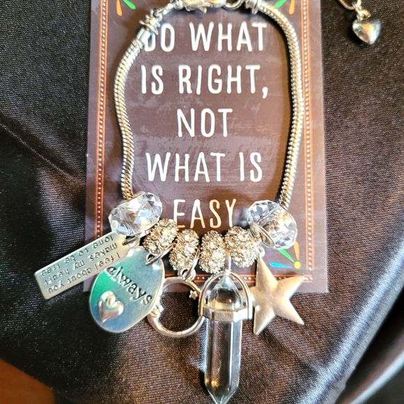 Clear quartz Bullet Pendant charm bracelets - Picture 1 of 3